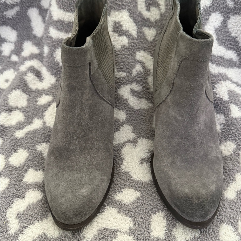 UGG Gray Suede Ankle Boots size 9